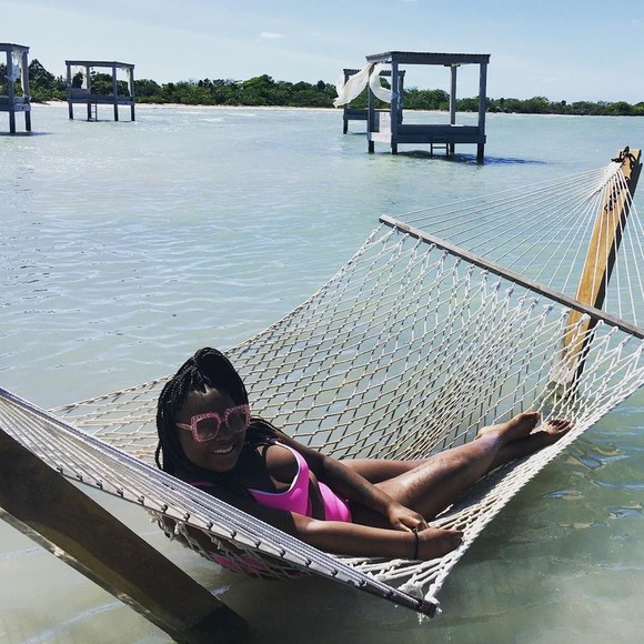 Meet your Posher, Autumn - Picture 1 of 1